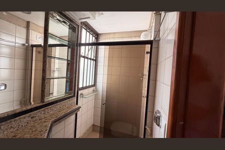 Banheiro da Suíte 2 de apartamento para alugar com 4 quartos, 302m² em Nova Suiça, Goiânia