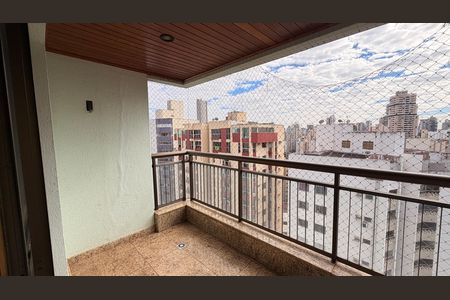 Apartamento para alugar com 302m², 4 quartos e 3 vagasSacada
