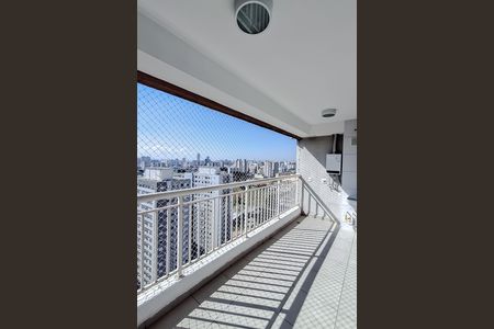 Varanda de kitnet/studio para alugar com 1 quarto, 31m² em Cambuci, São Paulo