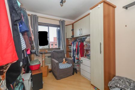 Quarto 2 de apartamento à venda com 3 quartos, 67m² em Jardim Carvalho, Porto Alegre
