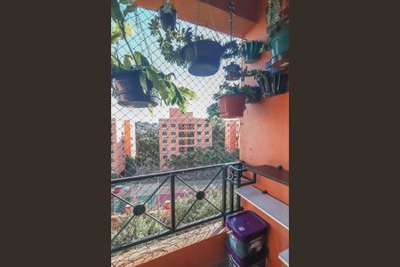 Varanda de apartamento à venda com 3 quartos, 67m² em Jardim Carvalho, Porto Alegre