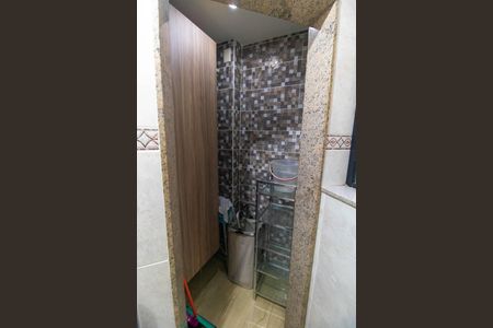 Cozinha e Área de Serviço de apartamento para alugar com 2 quartos, 60m² em Centro, Niterói