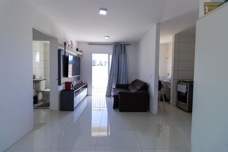 Sala de apartamento para alugar com 2 quartos, 55m² em Jardim Rio das Pedras, Cotia