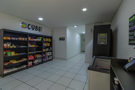Apartamento para alugar com 55m², 2 quartos e 1 vagaÁrea comum - Mini Mercado