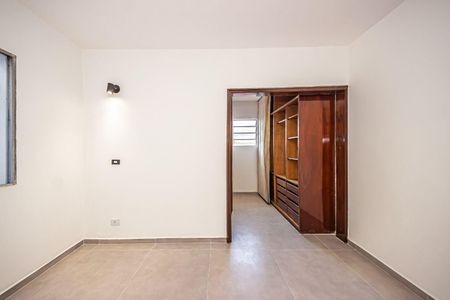 Casa à venda com 3 quartos, 167m² em Vila Ipojuca, São Paulo