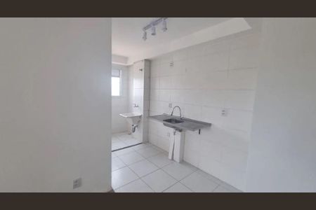 Apartamento à venda com 2 quartos, 41m² em Vila Zat, São Paulo