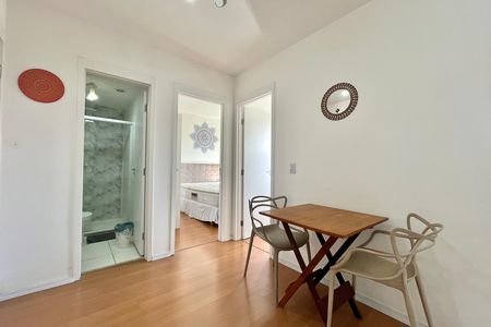 Apartamento para alugar com 2 quartos, 34m² em Jardim Itacolomi, São Paulo