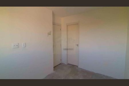 Apartamento à venda com 2 quartos, 44m² em Metalúrgicos, Osasco