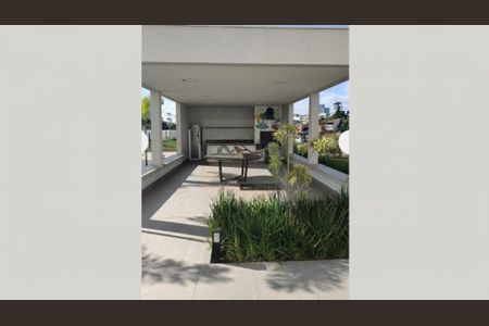 Apartamento à venda com 2 quartos, 44m² em Metalúrgicos, Osasco