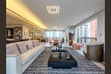 Apartamento à venda com 200m², 3 quartos e 3 vagas