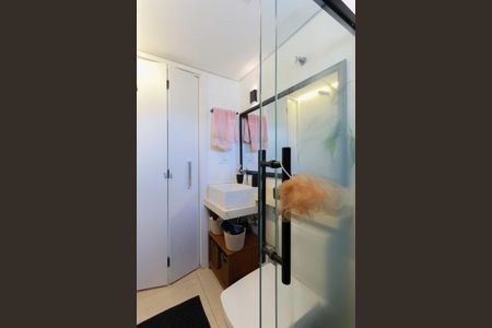 Banheiro de apartamento à venda com 2 quartos, 63m² em Vila Nova Cachoeirinha, São Paulo