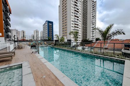 Apartamento à venda com 65m², 2 quartos e 1 vagaÁrea comum - Piscina