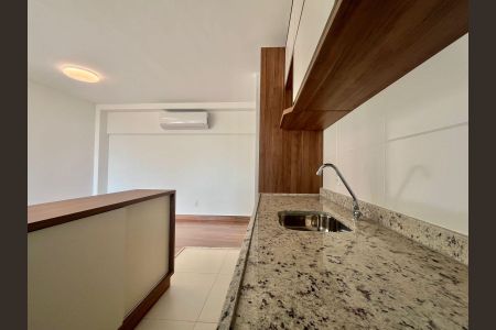 Apartamento para alugar com 73m², 3 quartos e 2 vagas Apartamento para alugar com 73m², 3 quartos e 2 vagasCozinha
