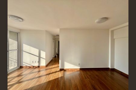 Sala de apartamento para alugar com 3 quartos, 73m² em Loteamento Residencial Vila Bella Dom Pedro, Campinas