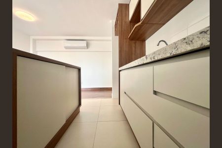 Cozinha de apartamento para alugar com 3 quartos, 73m² em Loteamento Residencial Vila Bella Dom Pedro, Campinas