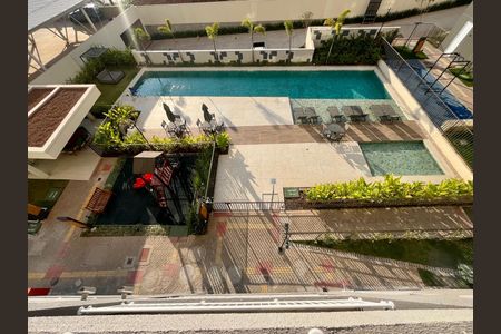 Apartamento para alugar com 73m², 3 quartos e 2 vagas Apartamento para alugar com 73m², 3 quartos e 2 vagasÁrea comum - Piscina