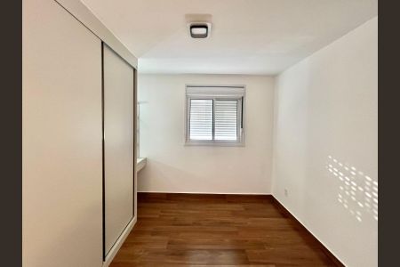 Apartamento para alugar com 73m², 3 quartos e 2 vagas Apartamento para alugar com 73m², 3 quartos e 2 vagasSuíte