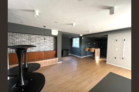 Apartamento para alugar com 73m², 3 quartos e 2 vagas Apartamento para alugar com 73m², 3 quartos e 2 vagasÁrea comum - Salão de festas