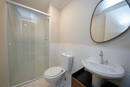 Banheiro de apartamento à venda com 2 quartos, 35m² em Jardim Santa Adelia, São Paulo