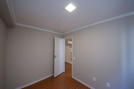 Quarto 2 de apartamento à venda com 2 quartos, 35m² em Jardim Santa Adelia, São Paulo