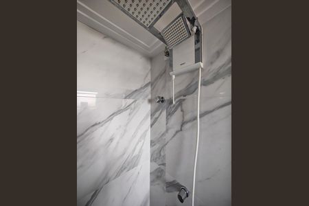 Banheiro da Suíte de apartamento para alugar com 2 quartos, 60m² em Vila Isolina Mazzei, São Paulo