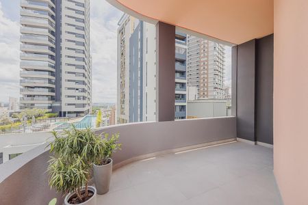 Studio para alugar com 25m², 1 quarto e sem vaga Studio para alugar com 25m², 1 quarto e sem vagaTerraço