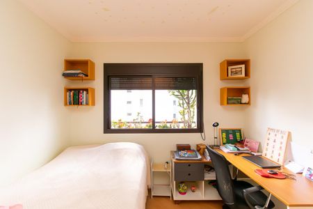 Apartamento à venda com 170m², 3 quartos e 3 vagas Apartamento à venda com 170m², 3 quartos e 3 vagasQuarto 2