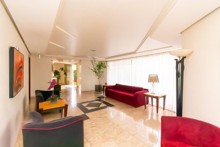 Apartamento à venda com 170m², 3 quartos e 3 vagas Apartamento à venda com 170m², 3 quartos e 3 vagasÁrea comum