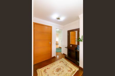 Apartamento à venda com 170m², 3 quartos e 3 vagas Apartamento à venda com 170m², 3 quartos e 3 vagasHall de entrada