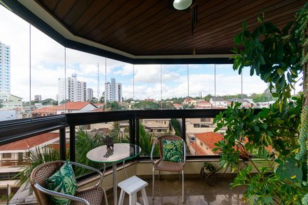 Apartamento à venda com 170m², 3 quartos e 3 vagas Apartamento à venda com 170m², 3 quartos e 3 vagasVaranda da Sala