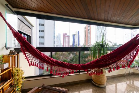 Apartamento à venda com 170m², 3 quartos e 3 vagas Apartamento à venda com 170m², 3 quartos e 3 vagasVaranda da Sala
