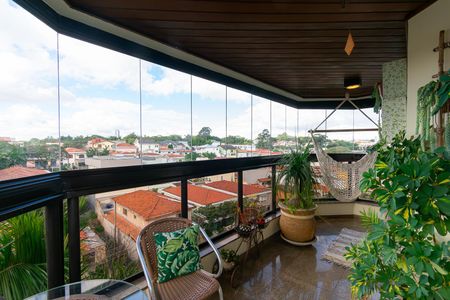 Apartamento à venda com 170m², 3 quartos e 3 vagas Apartamento à venda com 170m², 3 quartos e 3 vagasVaranda da Sala