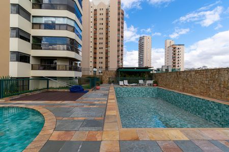 Apartamento à venda com 170m², 3 quartos e 3 vagas Apartamento à venda com 170m², 3 quartos e 3 vagasÁrea comum