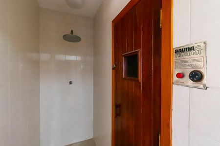 Apartamento à venda com 170m², 3 quartos e 3 vagas Apartamento à venda com 170m², 3 quartos e 3 vagasÁrea comum