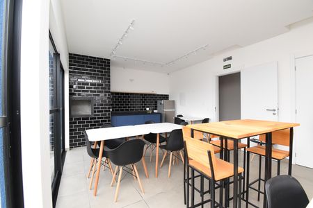 Apartamento para alugar com 60m², 2 quartos e 1 vagaÁrea comum - Salão de festas