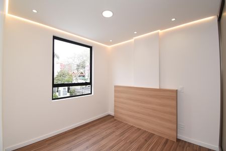 Apartamento para alugar com 60m², 2 quartos e 1 vagaSuíte