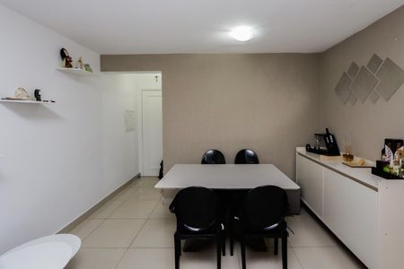 Apartamento para alugar com 70m², 3 quartos e 1 vaga