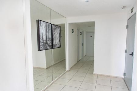 Apartamento para alugar com 36m², 1 quarto e sem vaga Apartamento para alugar com 36m², 1 quarto e sem vagaHall de entrada