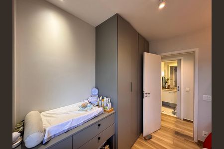 Quarto  de apartamento à venda com 2 quartos, 66m² em Barra da Tijuca, Rio de Janeiro