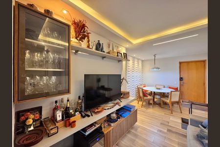 Sala de apartamento à venda com 2 quartos, 66m² em Barra da Tijuca, Rio de Janeiro