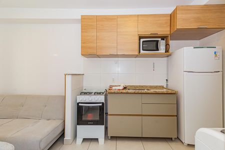 Apartamento para alugar com 27m², 1 quarto e sem vaga Apartamento para alugar com 27m², 1 quarto e sem vagaCozinha e Área de Serviço