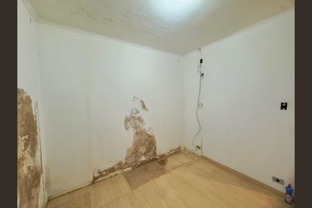 Casa à venda com 4 quartos, 220m² em Vila Zamataro, Guarulhos