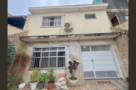 Casa à venda com 4 quartos, 220m² em Vila Zamataro, Guarulhos