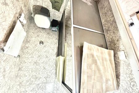 Casa para alugar com 180m², 2 quartos e 1 vaga Casa para alugar com 180m², 2 quartos e 1 vagaBanheiro