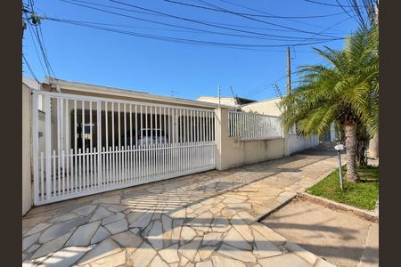 Apartamento para alugar com 3 quartos, 259m² em Jardim Nova Europa, Campinas