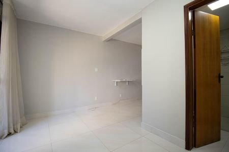 Studio à venda com 35m², 1 quarto e 1 vaga Studio à venda com 35m², 1 quarto e 1 vagaKitnet