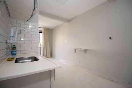 Studio à venda com 35m², 1 quarto e 1 vaga Studio à venda com 35m², 1 quarto e 1 vagaKitnet