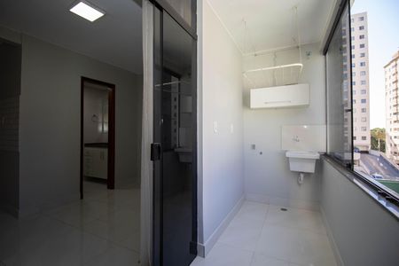 Studio à venda com 35m², 1 quarto e 1 vaga Studio à venda com 35m², 1 quarto e 1 vagaSacada
