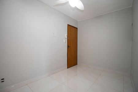Studio à venda com 35m², 1 quarto e 1 vaga Studio à venda com 35m², 1 quarto e 1 vagaKitnet