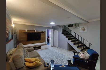 Sala  de casa à venda com 5 quartos, 120m² em Sacomã, São Paulo
